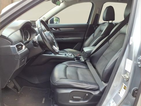 Used 2018 MAZDA CX-5 Touring FWD image 17