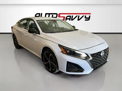 Used 2024 Nissan Altima 2.5 SR
