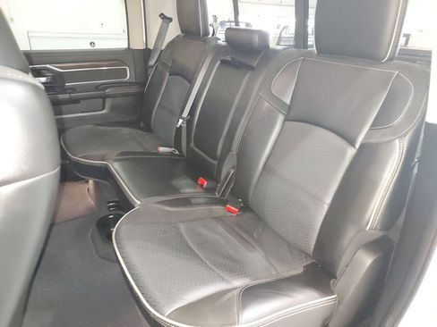 Used 2024 RAM 2500 Laramie image 28