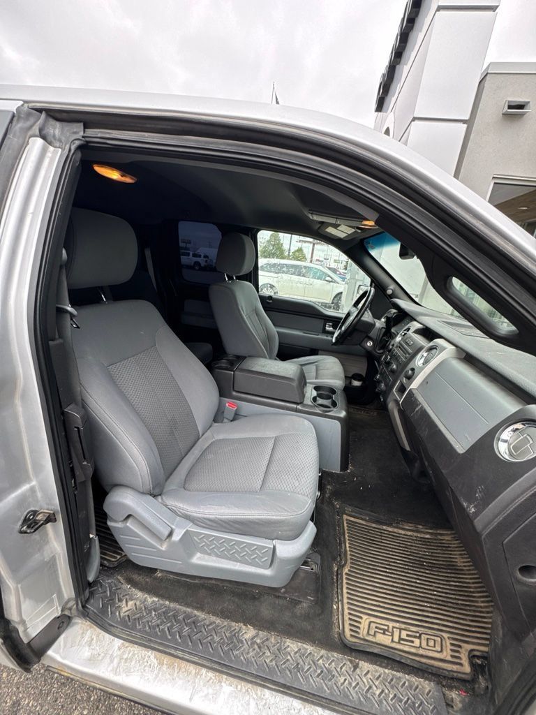 Used 2012 Ford F150 XLT w/ XLT Chrome Pkg AWD/4WD image 15