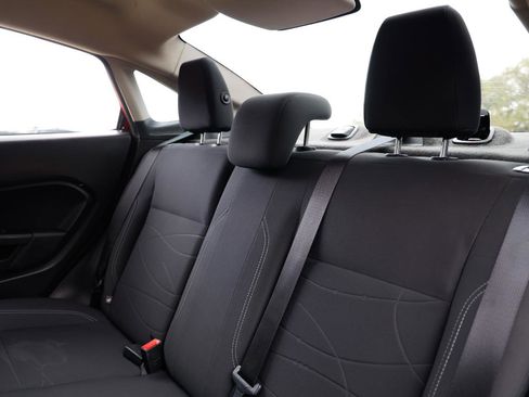 Used 2014 Ford Fiesta SE FWD image 8