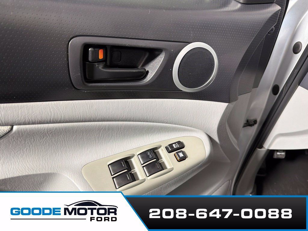 Used 2010 Toyota Tacoma PreRunner RWD image 10