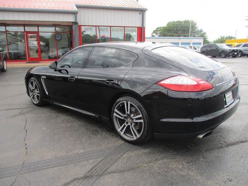 Used 2013 Porsche Panamera image 3