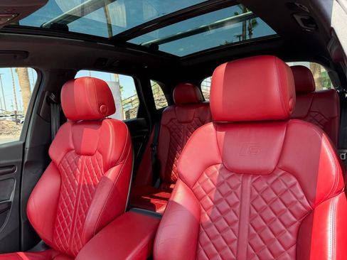 Used 2023 Audi SQ5 Premium Plus w/ Premium Plus Package AWD/4WD image 6