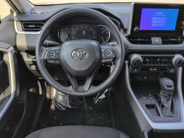 Certified 2025 Toyota RAV4 LE FWD image 17