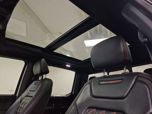 Used 2022 Ford F250 Lariat w/ Lariat Ultimate Package image 19