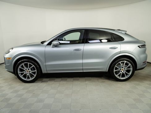New 2026 Porsche Cayenne Coupe image 2