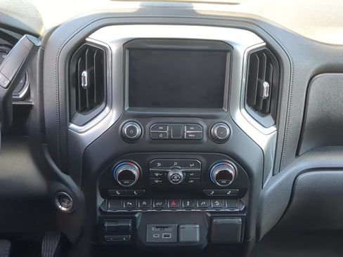 Used 2020 Chevrolet Silverado 1500 LT w/ All-Star Edition AWD/4WD image 15