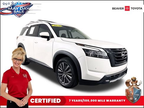 Used 2023 Nissan Pathfinder SL w/ SL Premium Package AWD/4WD image 1