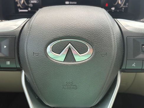 Used 2023 INFINITI QX60 Sensory w/ Vision Package AWD/4WD image 26