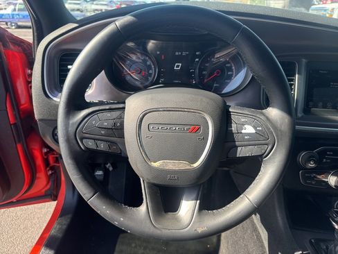 Used 2019 Dodge Charger SXT w/ Blacktop Package image 13