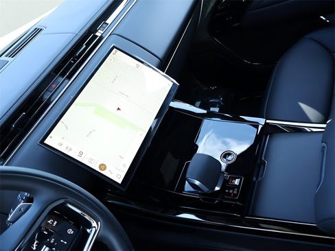 New 2025 Land Rover Range Rover Sport Dynamic SE image 15