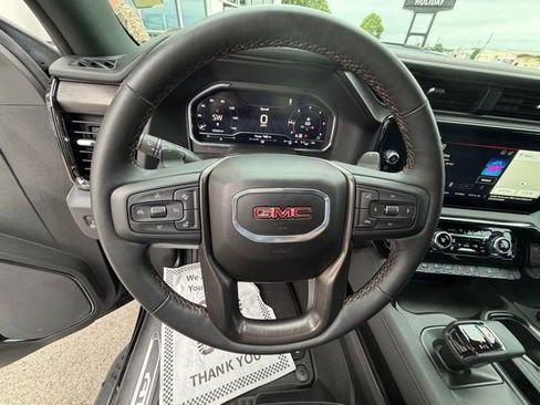Used 2024 GMC Sierra 1500 AT4 w/ Technology Package AWD/4WD image 20
