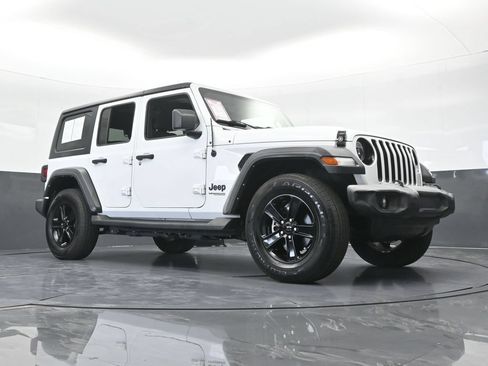 Used 2022 Jeep Wrangler Unlimited Sport AWD/4WD image 65