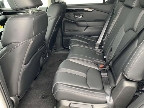 New 2025 Honda Pilot EX-L image 13