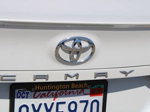Used 2021 Toyota Camry XSE w/ Carpet Mat Package (TMS) FWD image 8