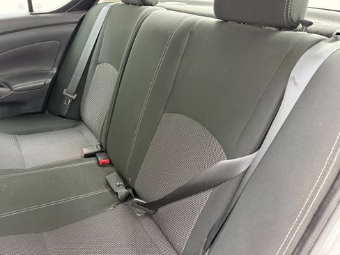 Used 2017 Nissan Versa SV w/ SV Special Edition Package image 10