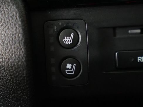 Used 2018 Honda Pilot Elite image 24