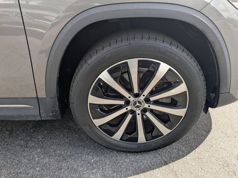 Certified 2023 Mercedes-Benz GLA 250 4MATIC image 19