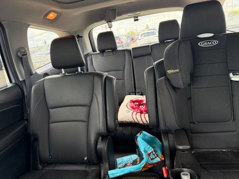Used 2022 Honda Pilot Elite image 16