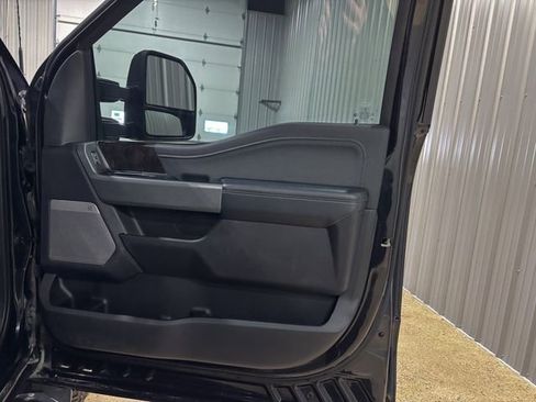 Used 2024 Ford F250 Lariat image 27