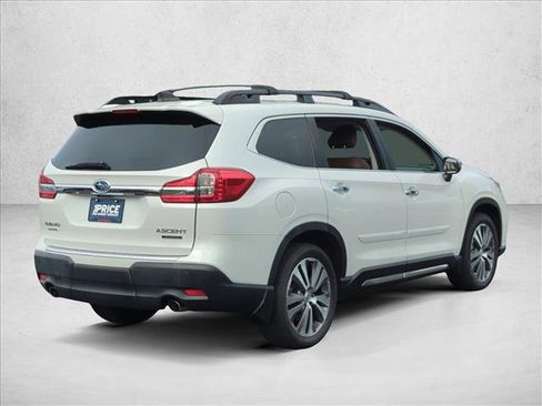 Used 2019 Subaru Ascent Touring w/ Popular Package #3 AWD/4WD image 5
