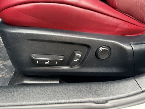 Used 2018 Lexus IS 300 F Sport image 32