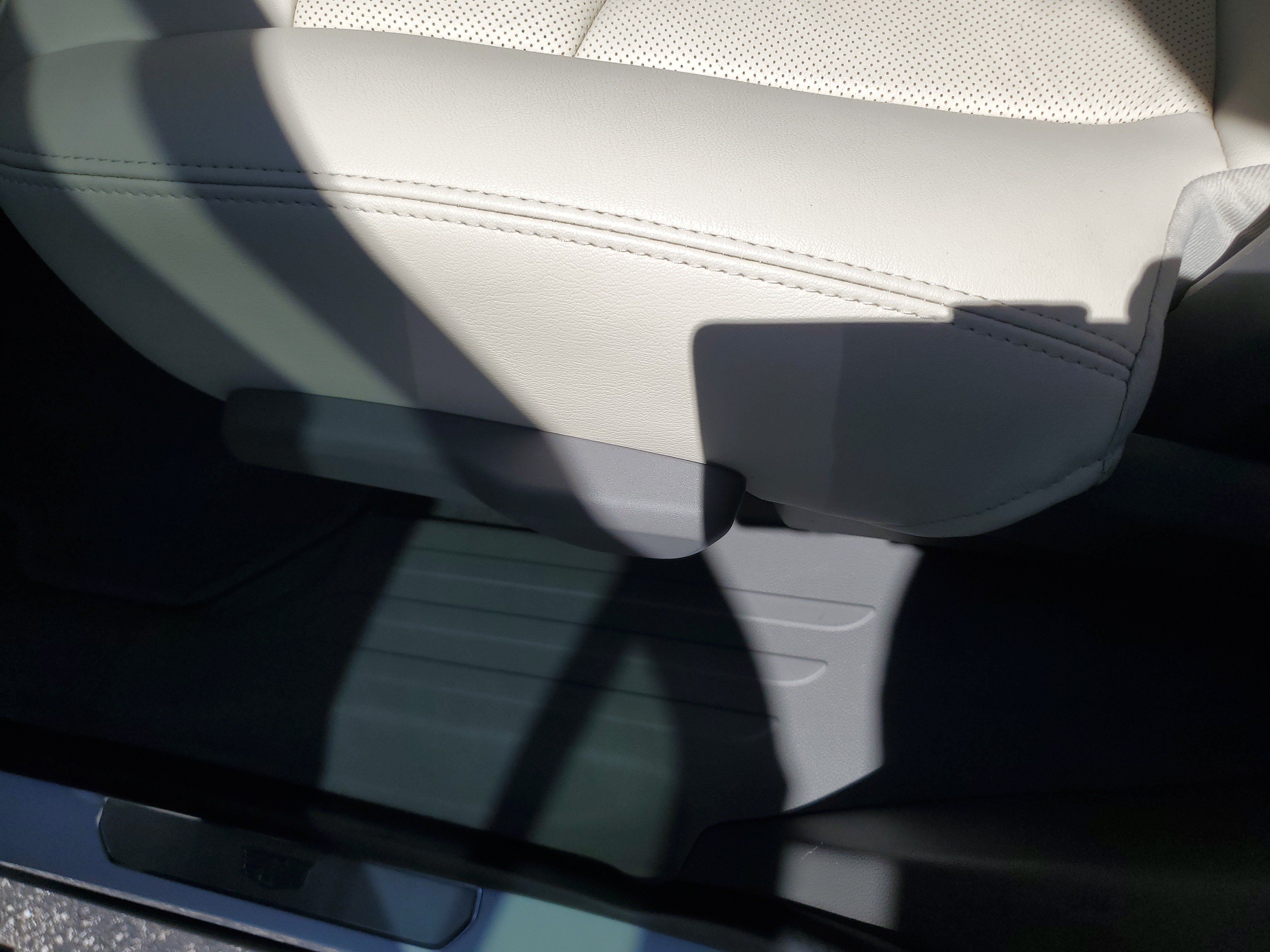 Used 2021 Cadillac XT6 Premium Luxury FWD image 14