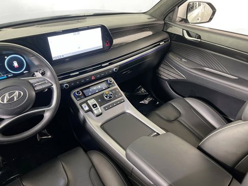 Used 2024 Hyundai Palisade Calligraphy image 24