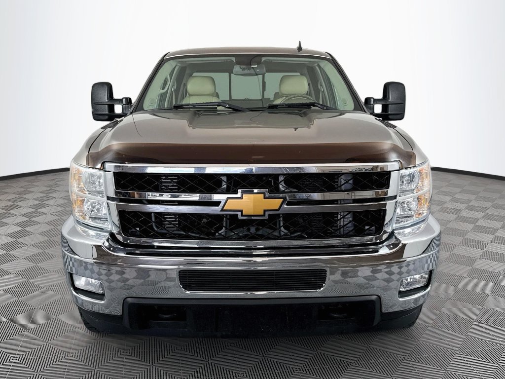 Used 2013 Chevrolet Silverado 3500 LTZ w/ LTZ Plus Package AWD/4WD image 2