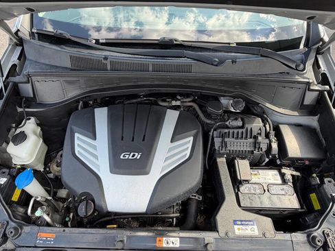 Used 2016 Hyundai Santa Fe Limited w/ Option Group 04 AWD/4WD image 29