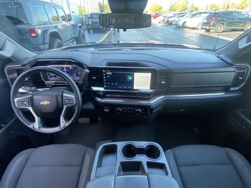 Used 2023 Chevrolet Silverado 1500 LT image 15