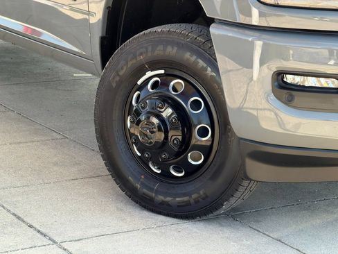 New 2026 RAM 3500 Big Horn AWD/4WD image 11