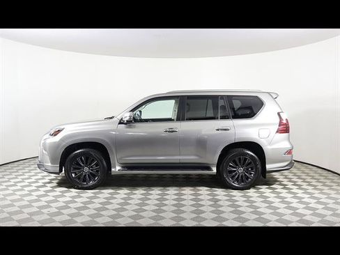 Used 2021 Lexus GX 460 Luxury w/ Sport Design Package AWD/4WD image 3