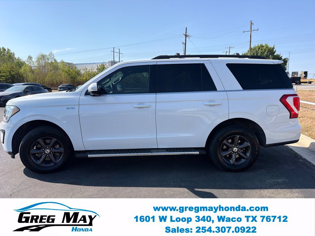 Used 2018 Ford Expedition XLT w/ Equipment Group 202A AWD/4WD image 7
