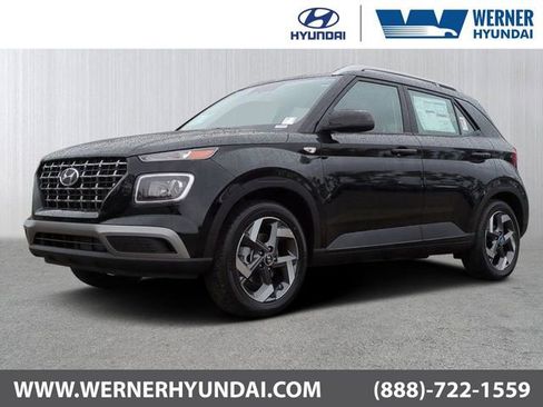 New 2026 Hyundai Venue SEL image 1