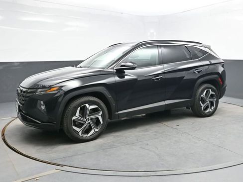 Used 2022 Hyundai Tucson Limited AWD/4WD image 3