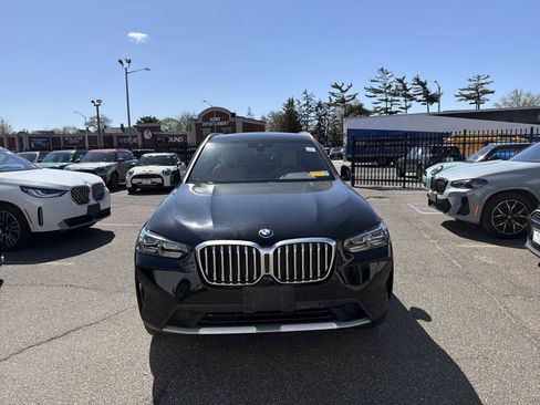 Used 2023 BMW X3 xDrive30i w/ Premium Package image 5