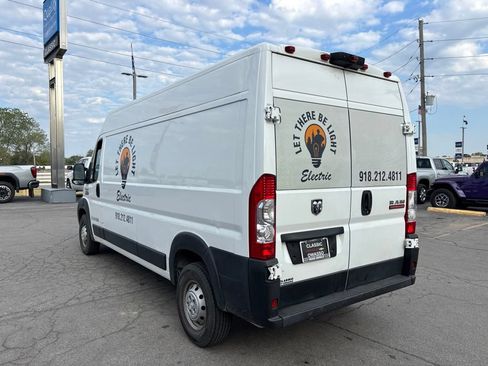 Used 2022 RAM ProMaster 2500 FWD image 3
