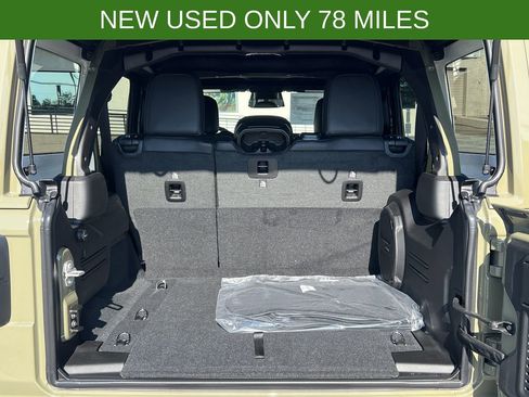 Used 2025 Jeep Wrangler Unlimited Rubicon image 25