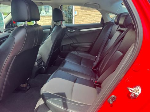 Used 2016 Honda Civic Touring image 40