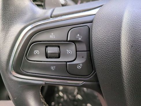 Used 2023 Buick Envision Essence FWD image 24