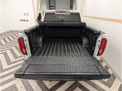 Used 2022 GMC Sierra 1500 Denali w/ Denali Reserve Package AWD/4WD image 29