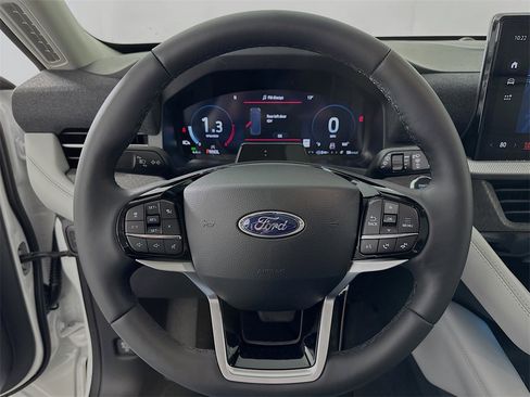 New 2026 Ford Explorer Platinum w/ LUX Leather Package image 12