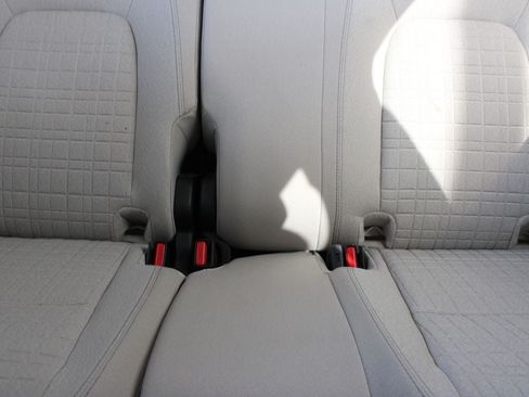 Used 2024 Honda HR-V LX image 19