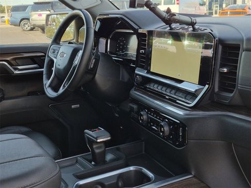 Used 2023 Chevrolet Silverado 1500 RST w/ Texas Edition Plus image 12