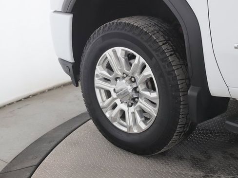 Used 2020 GMC Sierra 3500 Denali image 13