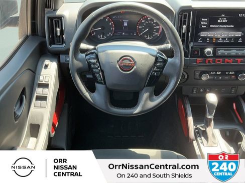 Used 2026 Nissan Frontier PRO-4X AWD/4WD image 14