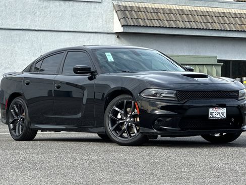 Used 2021 Dodge Charger R/T w/ Blacktop Package image 2