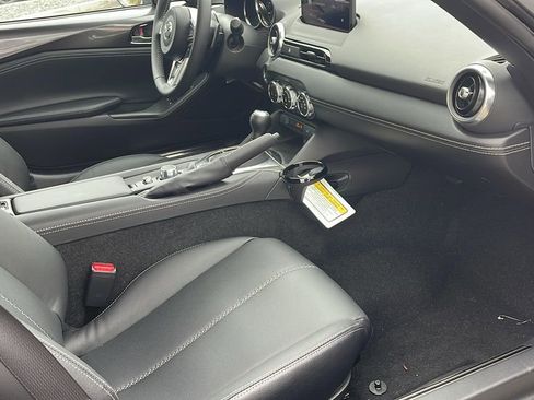 New 2025 MAZDA MX-5 Miata Grand Touring w/ Weather Package image 29